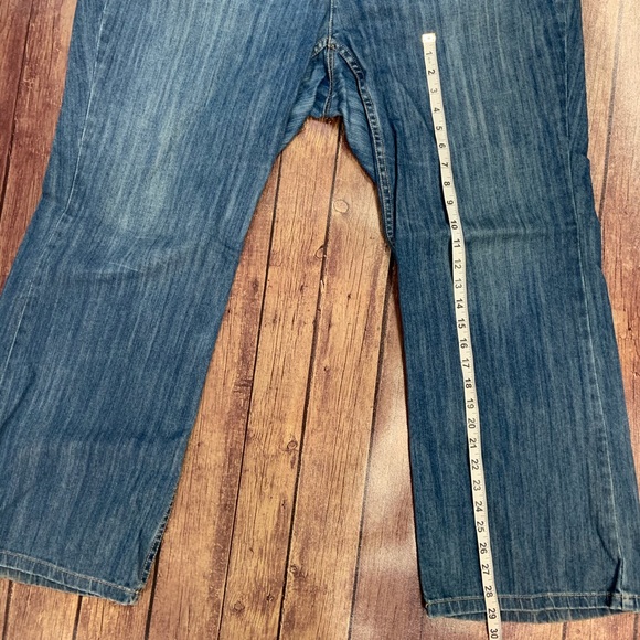 Liz Claiborne Bootcut Jeans - Picture 4 of 6